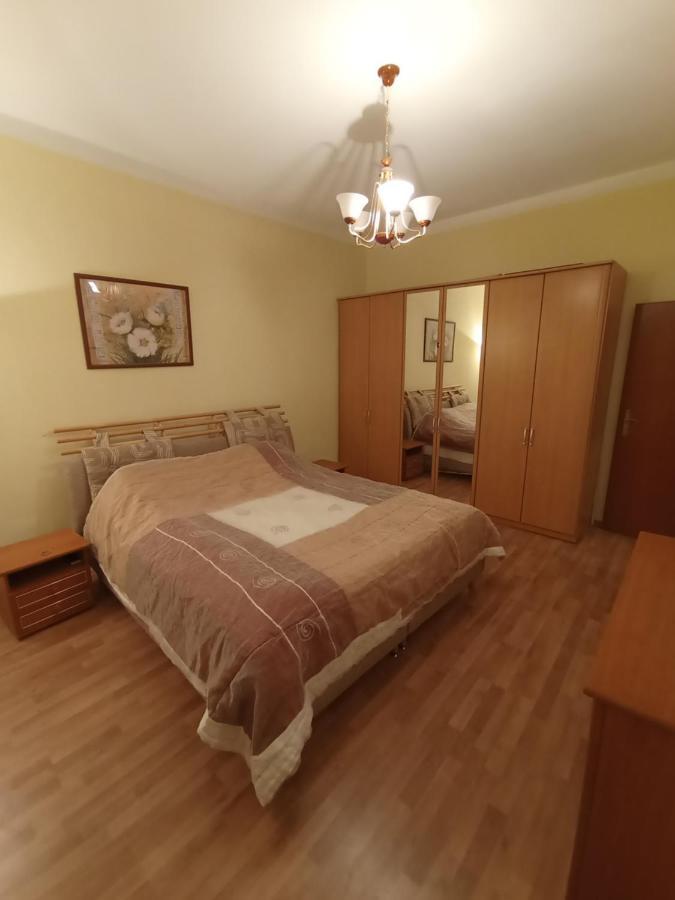 Apartments Captain Flint Prague Exterior photo